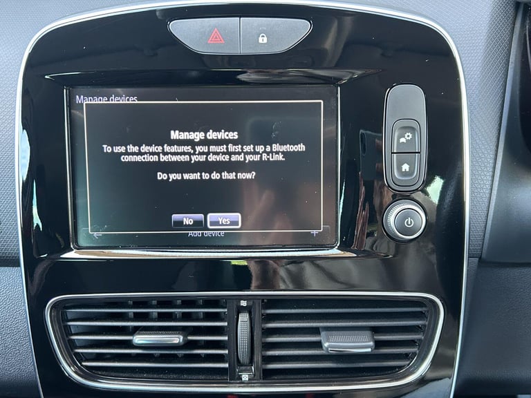 RENAULT CLIO 1.6 Renaultsport Nav 220 Trophy Auto 2017