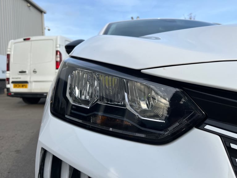  Peugeot E 208 50kwh Allure Hatchback 5dr Electric Auto 7.4kw Charger 136 Ps