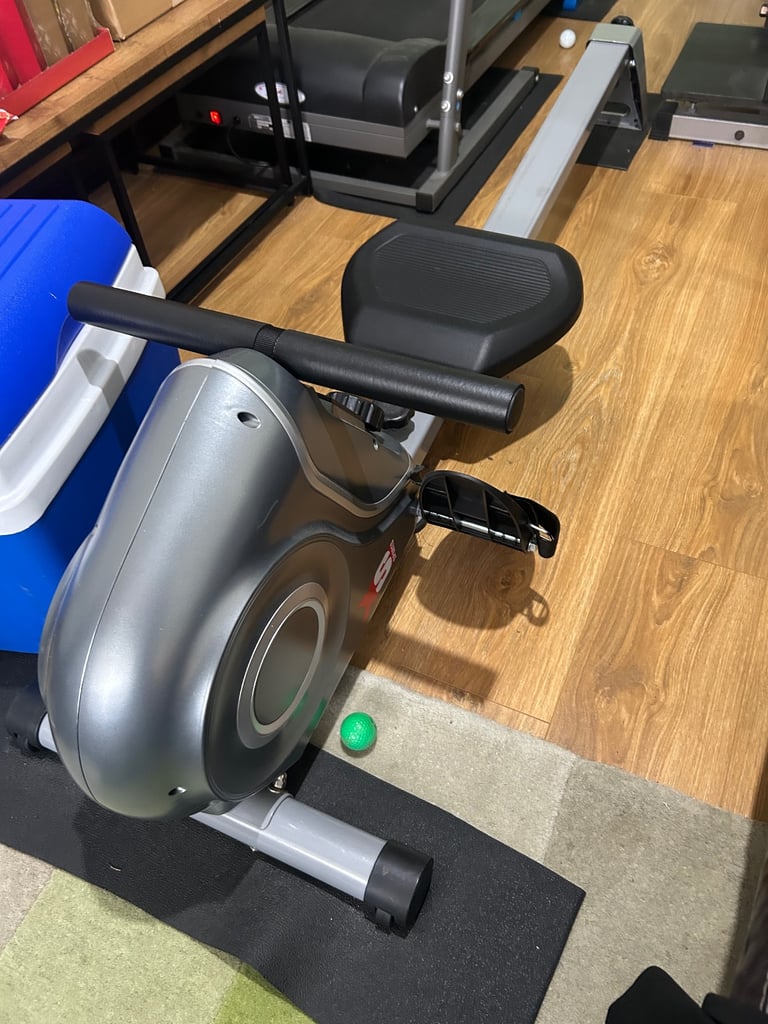 image for Rowing mechine