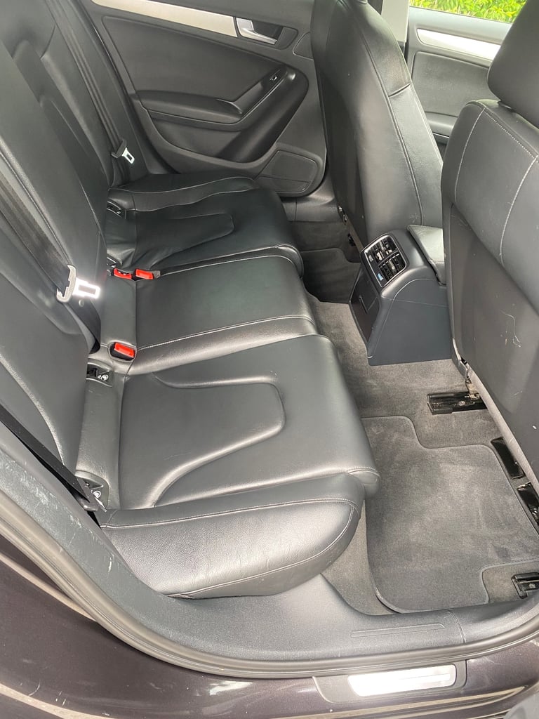 Audi, A4, Saloon, 2015, Semi-Auto, 1968 (cc), 4 doors
