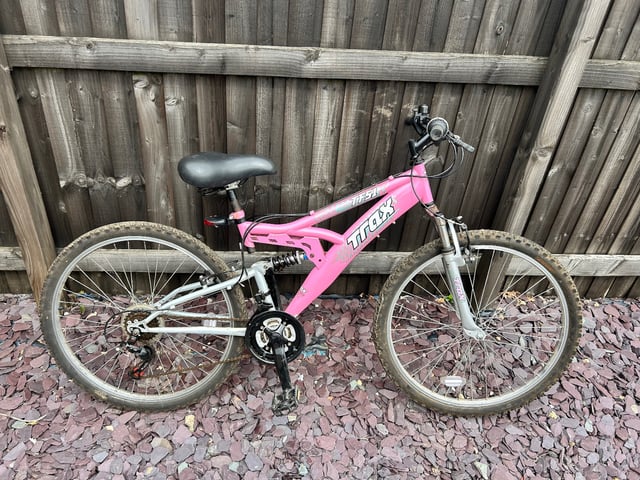 Ladies Bikes Trax Pink Mountain Bike Halford Ladies Mountain Bikes