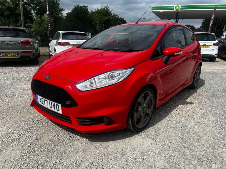2017 Ford Fiesta 1.6T EcoBoost ST-3 Hatchback 3dr Petrol Manual Euro 6 (182 ps) HATCHBACK Petrol ...