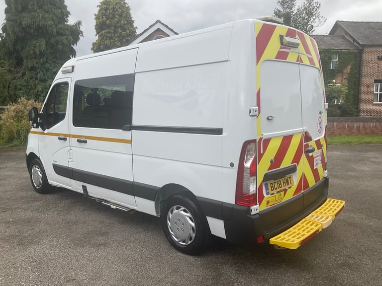 VAUXHALL MOVANO WELFARE VANS ON FINANCE FROM £283 PER PER MONTH 