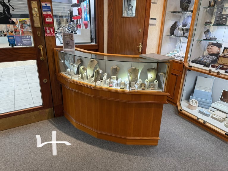 Jewellery Display Cabinets 