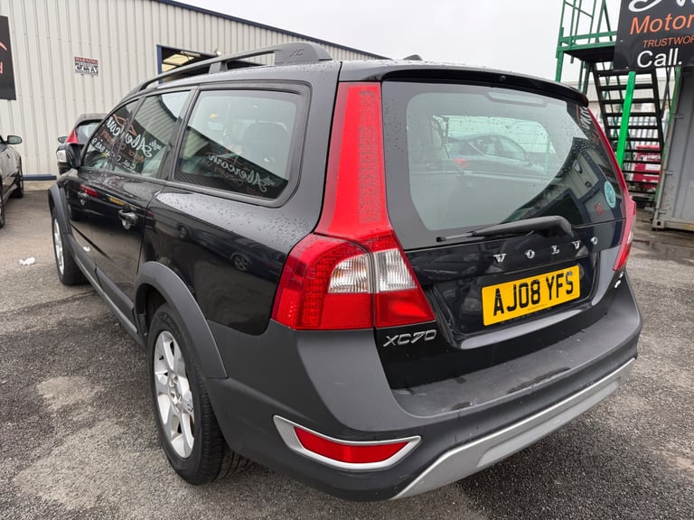 2008 Volvo XC70 2.4 D5 diesel estate automatic 176,000 Miles ex condition 