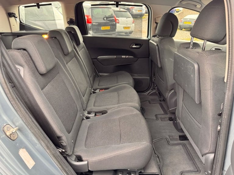 2012 Peugeot 5008 1.6 HDi Active MPV 5dr Diesel Manual Euro 5 (112 ps) MPV Diesel Manual