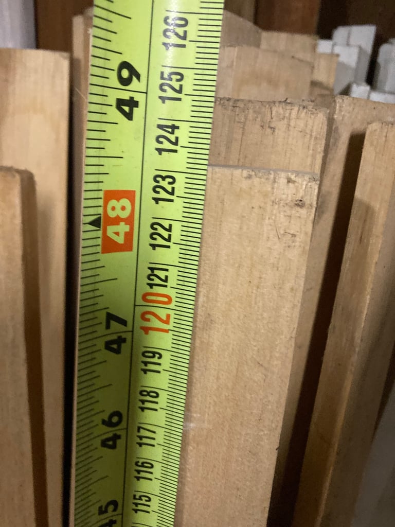 Light hardwood ramin moulding 