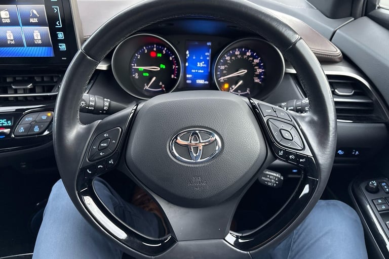 2019 Toyota C-HR 1.2T Excel 5dr (Leather) SUV Petrol Manual