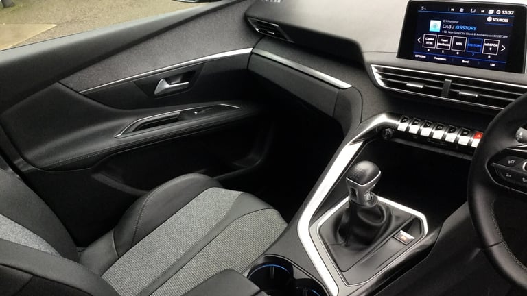 2019 Peugeot 3008 1.2 PureTech Allure 5dr Petrol Estate Estate Petrol Manual