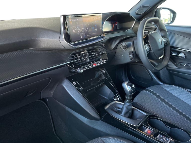 2025 Peugeot 2008 1.2 PureTech 130 Allure 5dr Estate Petrol Manual