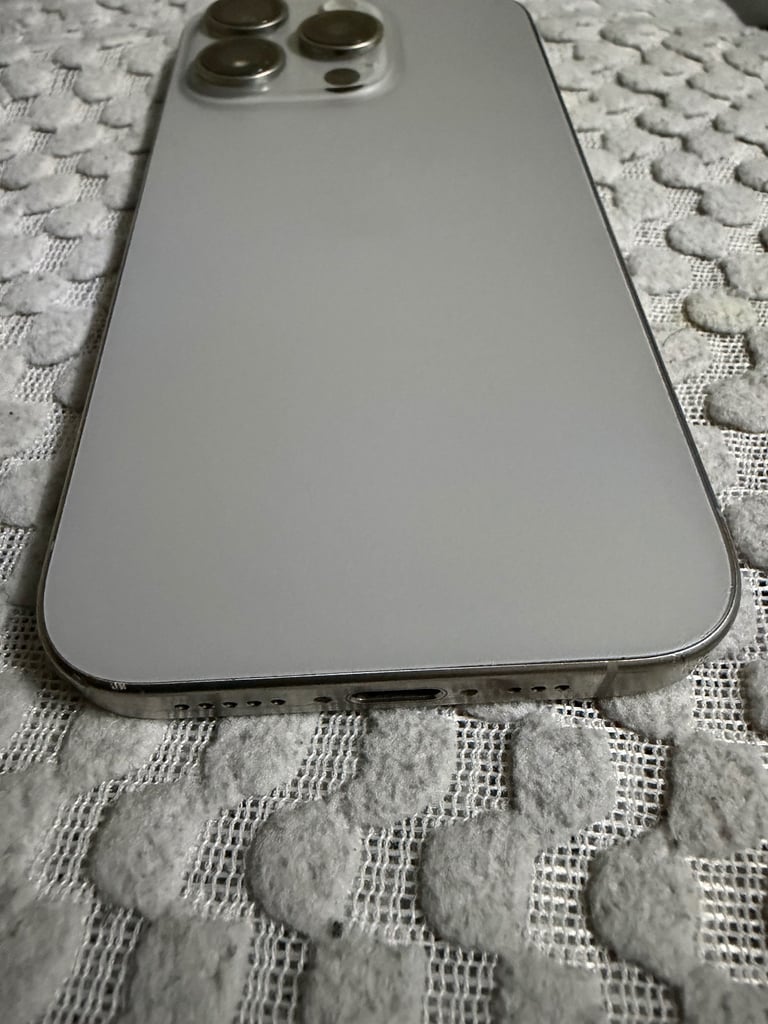 iPhone 15 pro 