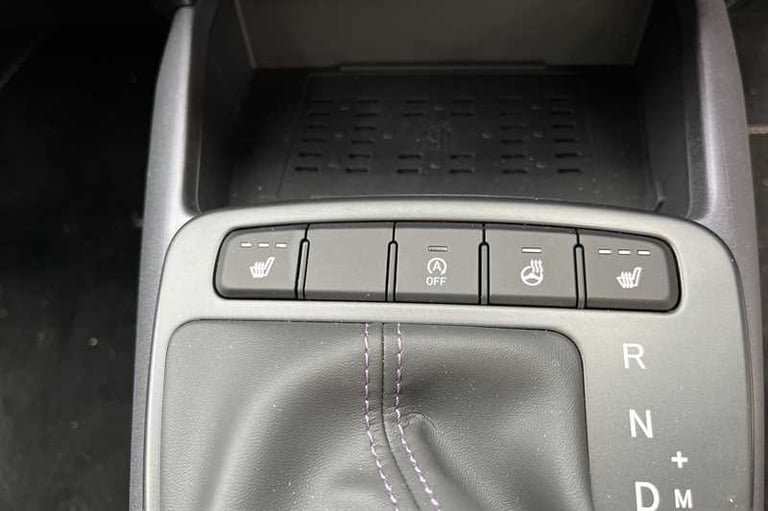 2025 Hyundai i10 1.0 [63] Premium 5dr Auto [Nav] HATCHBACK PETROL Automatic