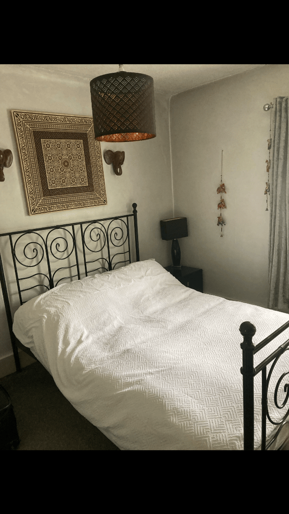 1 single room and 1 double room