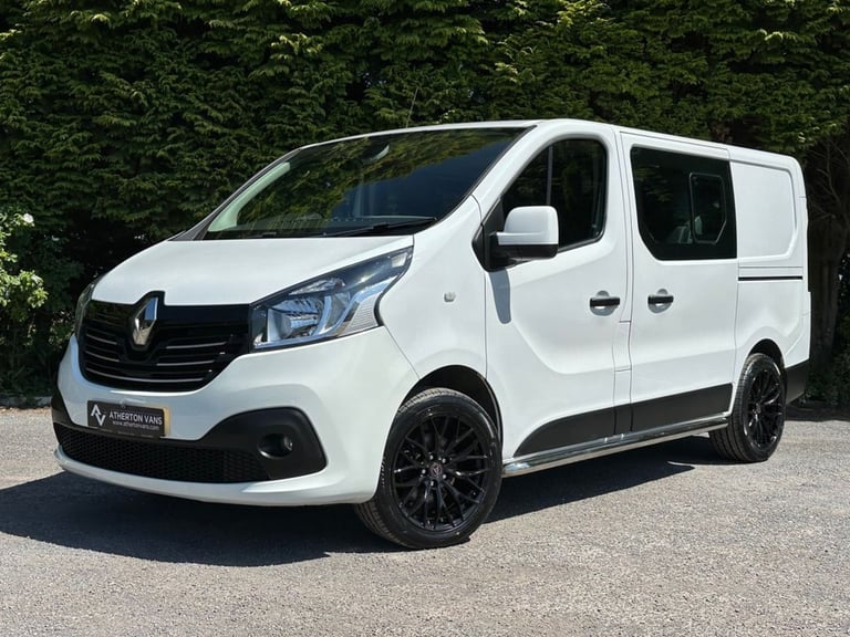 2018 Renault Trafic 1.6 dCi 27 Sport Nav Crew Van Double Cab 6dr Diesel Manual SWB Euro 6 (120  C...