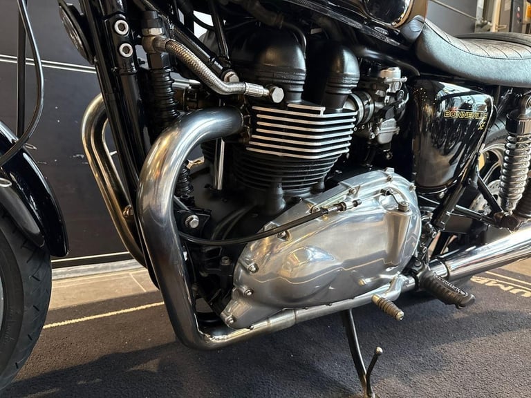2009 Triumph Bonneville AIR COOLED black