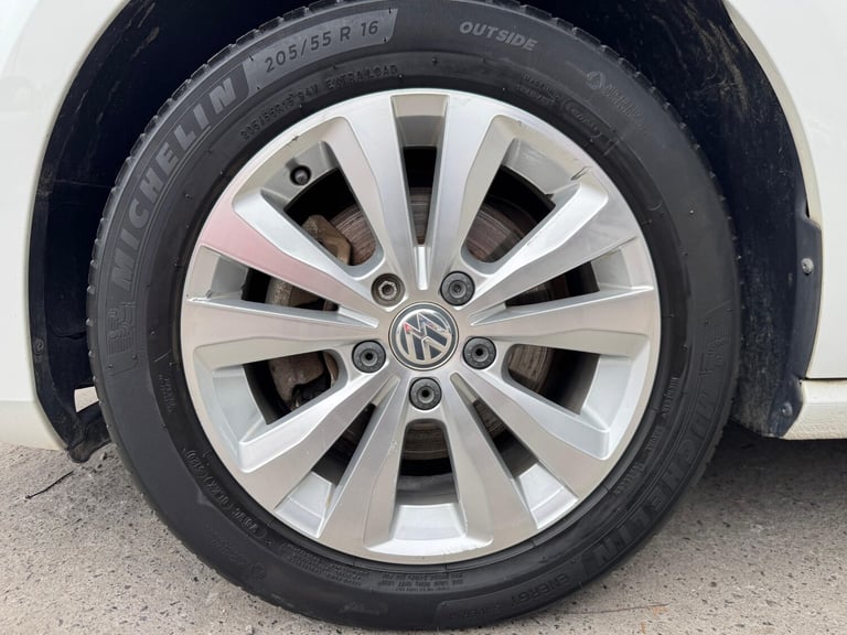 2014 Volkswagen Golf 1.2 TSi BLUEMOTION  Estate Petrol Automatic