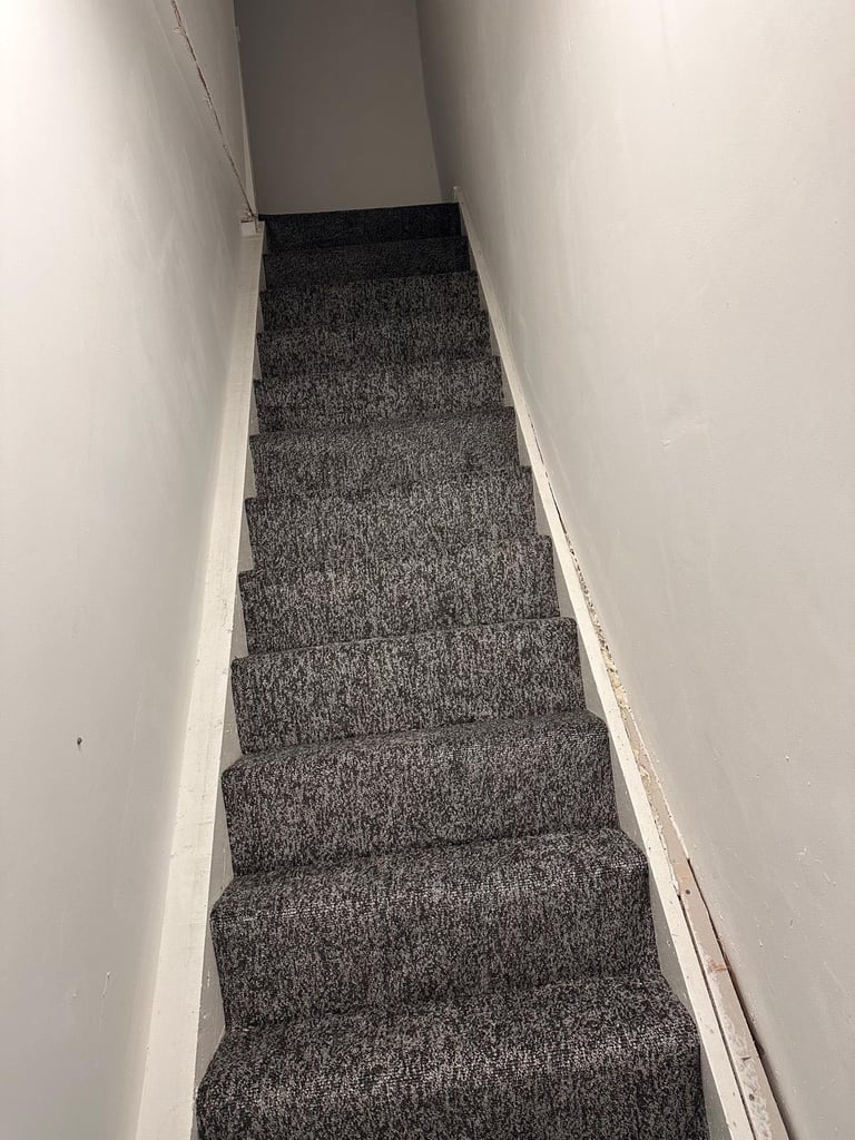 FARNWORTH 2 bedroom flat to rent