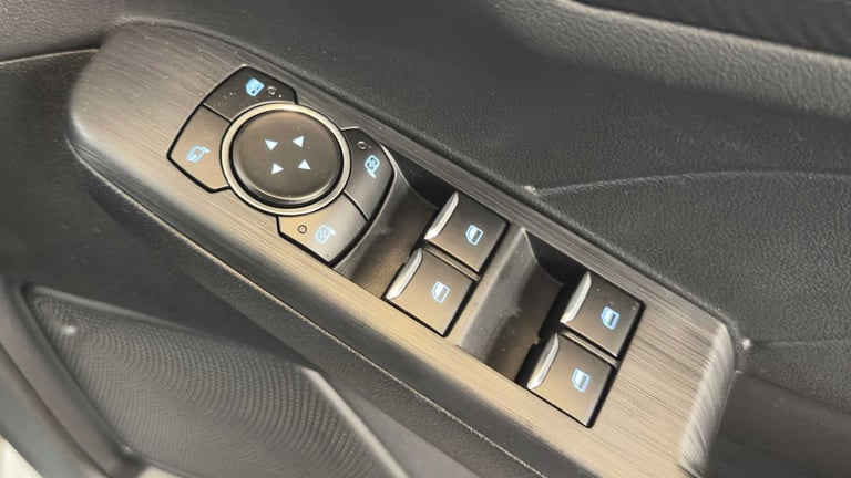 2025 Ford Kuga 2.5 PHEV ST-Line X Black Package 5dr CVT SUV Plug-In Hy Automatic