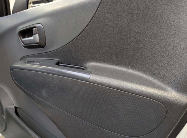 Suzuki, ALTO, Hatchback, 2014, Manual, 996 (cc), 5 doors
