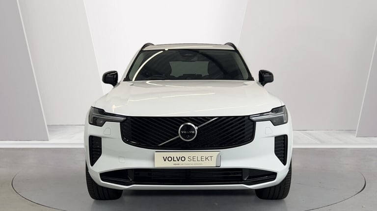 2025 Volvo XC90 Ultra, T8 AWD Plug-in hybrid, Dark, 7 Seats (BLIS, Panoramic Sunroof) Estate Petr...