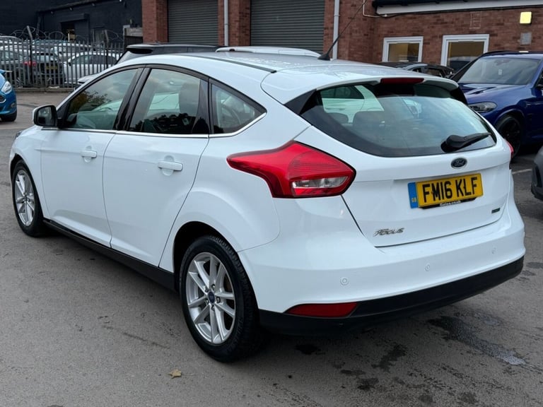 2016 Ford Focus 1.0 EcoBoost 125 Zetec 5dr Auto HATCHBACK PETROL Automatic