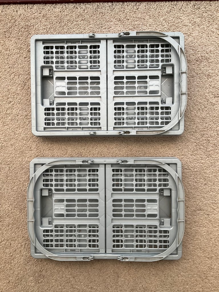 image for Collapsible Plastic Baskets