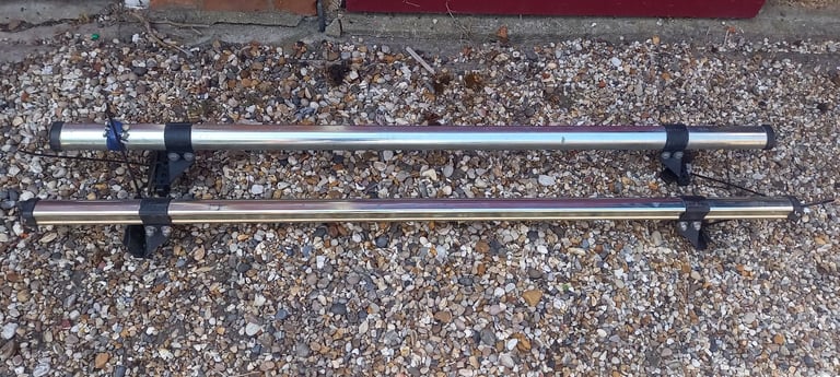 Rhino roof bars / rack