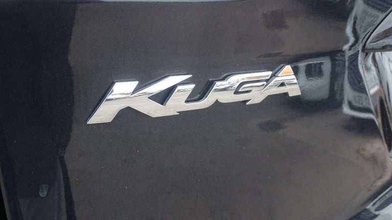 FORD KUGA 2.0 TDCi Titanium Black Manual Diesel 2015
