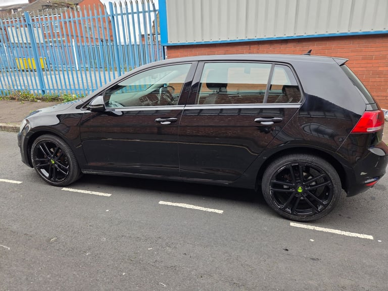 Volkswagen, GOLF, mk 7 Hatchback, 2016,  Tdi  bluemotion 5 sp Manual, 1598 (cc), 5 doors