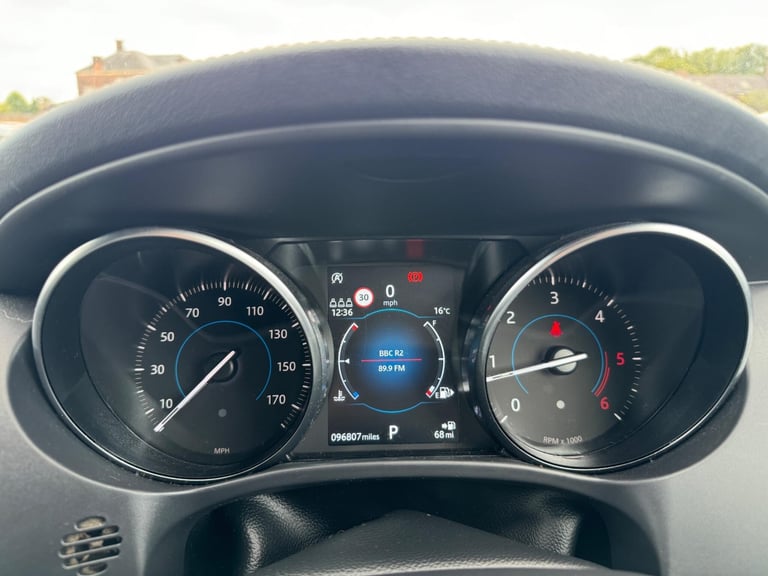 2019 Jaguar F-Pace 2.0d R-Sport 5dr Auto ESTATE DIESEL Automatic