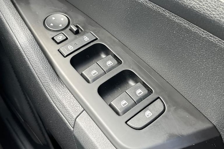 2022 Kia Sportage 1.6T GDi ISG 2 5dr APPLE CARPLAY, REVERSE CAMERA Manual Estate Petrol Manual