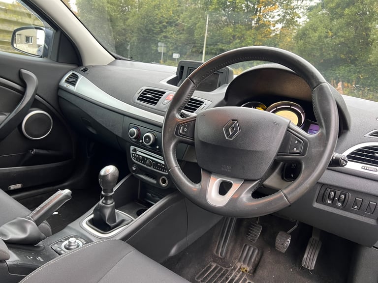 Renault, MEGANE, Coupe, 2010, Manual, 1461 (cc), 3 doors