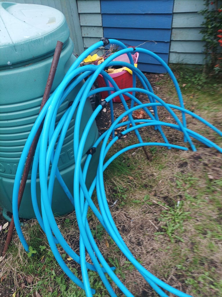 Hoops for netting support 