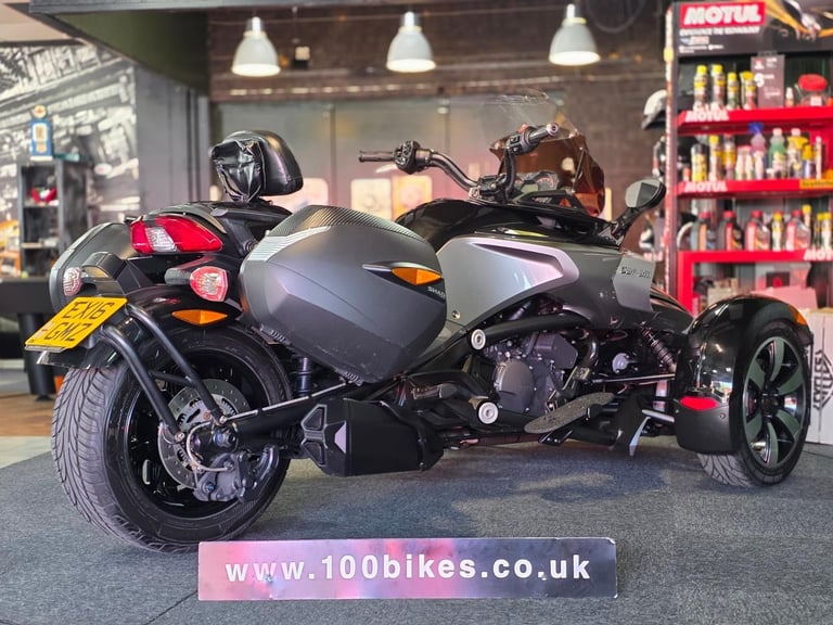 2016 CAN-AM SPYDER F3 1330 ACE 6 SPEED TRIKE 18,000 MILE'S 