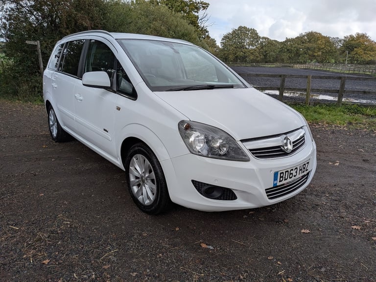 2013 Vauxhall Zafira 1.6 16V Design MPV 5dr Petrol Manual Euro 5 (SNav) (115 ps)