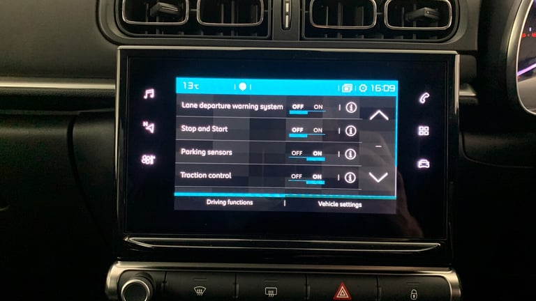 2022 Citroen C3 1.2 PureTech Saint James Hatchback 5dr Petrol Manual Euro 6 (s/s) (83 ps) Hatchba...