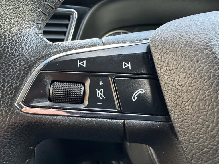 2014 SEAT Leon 1.6 TDI CR SE Euro 5 (s/s) 5dr HATCHBACK Diesel Manual