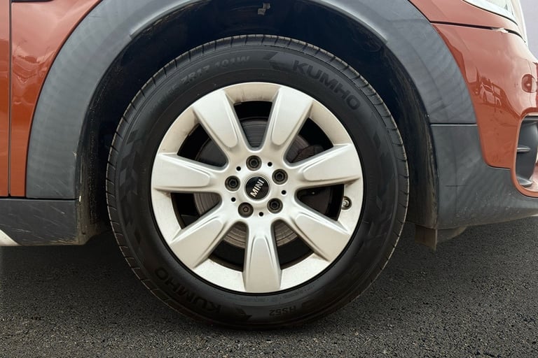 2018 MINI Countryman 1.5 Cooper Classic 5dr Hatchback PETROL Manual