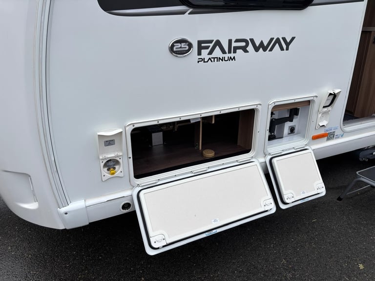 2020 Swift Fairway Platinum 880 8ft Wide, Transverse Island Fix Bed WAS £21,995