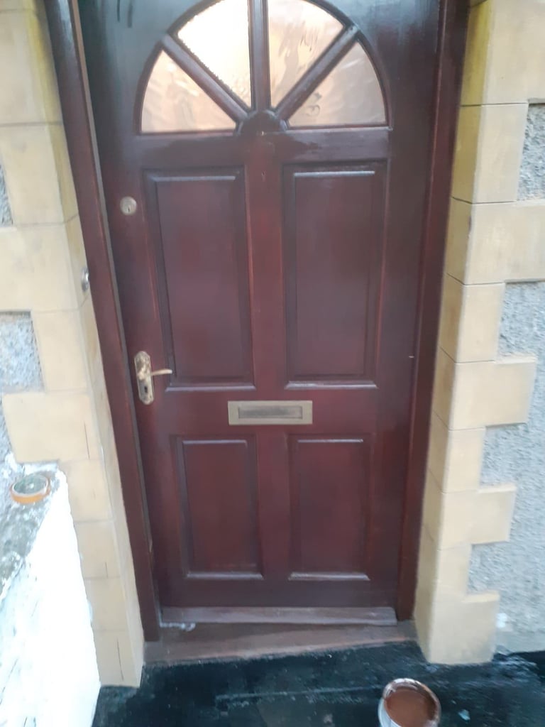 Bedsit to let  Perth city center 