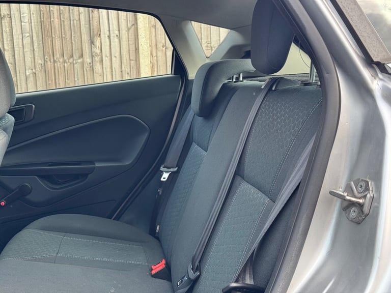 2009 Ford Fiesta 1.4 Zetec 5dr HATCHBACK Petrol Manual