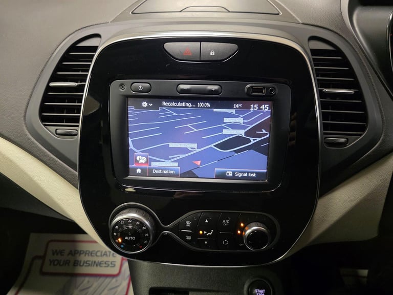 RENAULT CAPTUR 0.9 Iconic TCe 90 MY18 Blue Manual WARRANTY 12 MONTHS MOT