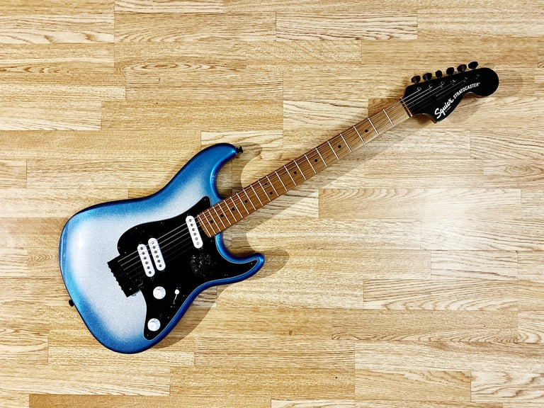  NEW Fender Squier Contemporary Stratocaster strat special in Metallic sky blue