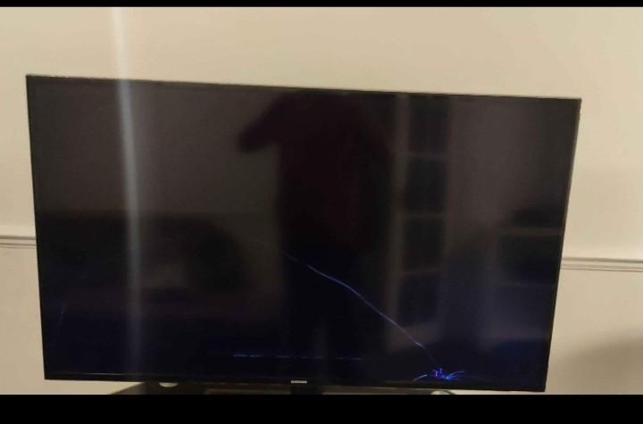 image for Faulty Samsung 50 inch LED Smart TV. Model number UE50F6400AK...FREE Delivery.