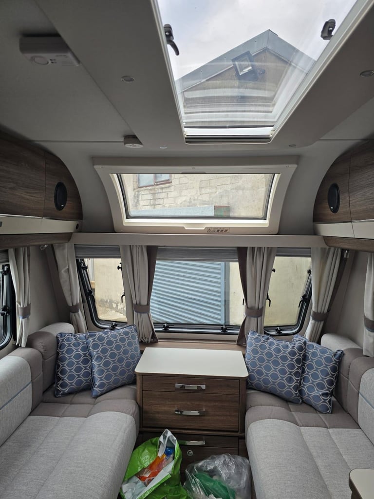 2022 connosieur compass 550