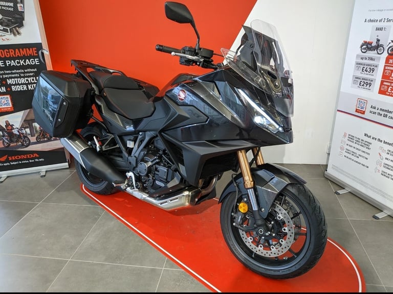 2025 HONDA NT1100 DCT ELEC SUS BLACK METALLIC COMFORT SEAT 