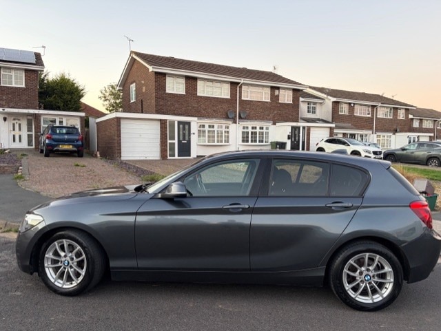 2013 BMW 1 Series 116d EfficientDynamics 5dr HATCHBACK Diesel Manual