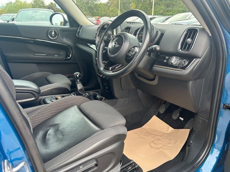 2017 MINI Countryman 2.0 Cooper D SUV 5dr Diesel Manual ALL4 Euro 6 (s/s) (150 ps) HATCHBACK Dies...