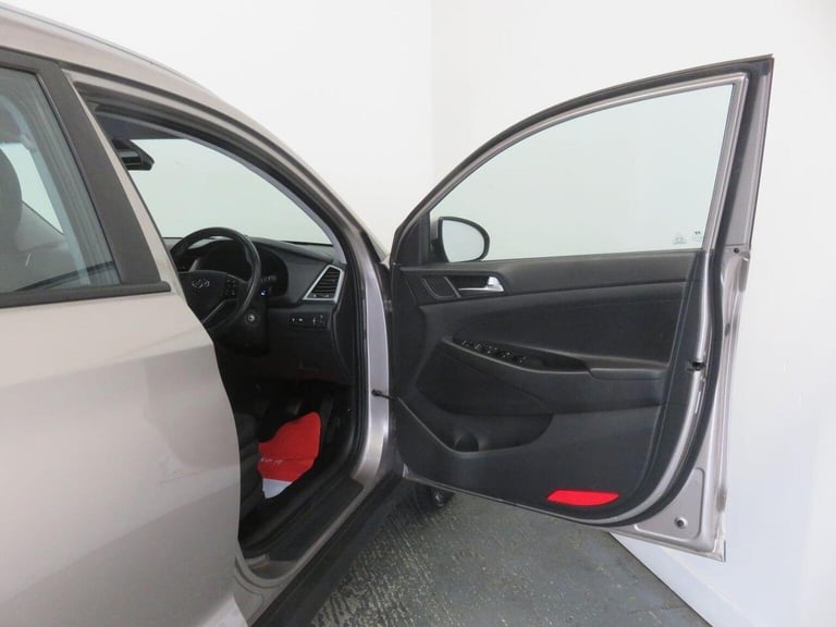 HYUNDAI TUCSON 1.7 CRDi Blue Drive SE Euro 6 (s/s) 5dr 2016