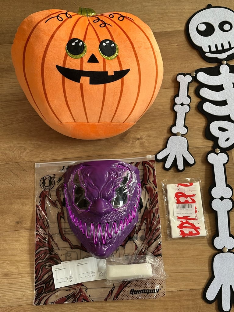 Halloween Bundle - Decorations / LED Mask *ALL BRAND NEW*